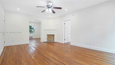 1241 13th St