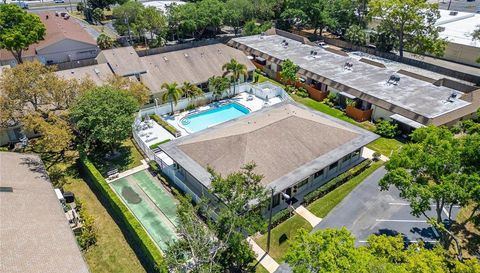 658 GREEN VALLEY ROAD