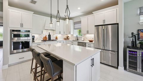 10004 Coral Shore Dr