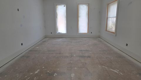 7048 Nichols Cove Dr