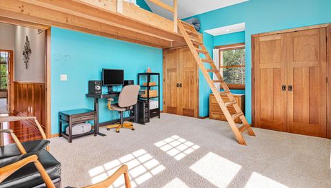 14808 Old Guslander Trail N