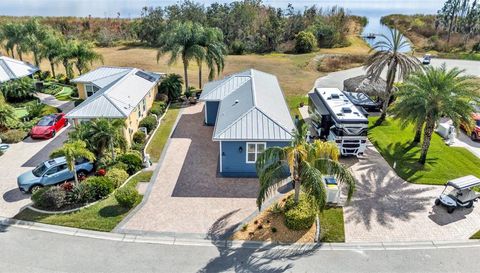 3272 FISH HAWK DRIVE