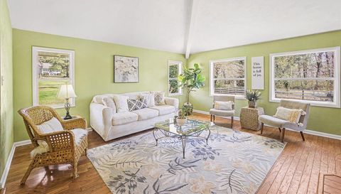 6611 Crooked Creek