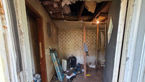 111 W Mimosa Dr