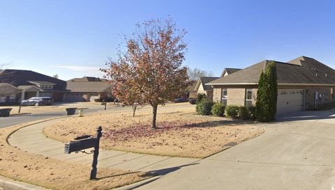 22 Cypress Grove Ln SW