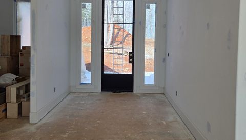 7048 Nichols Cove Dr