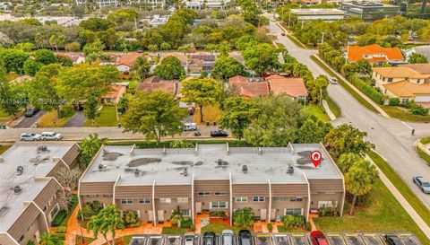 9050 Nw 28th St