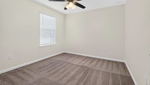 9426 Lamine Wy