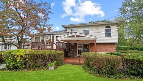 1 Dunford St