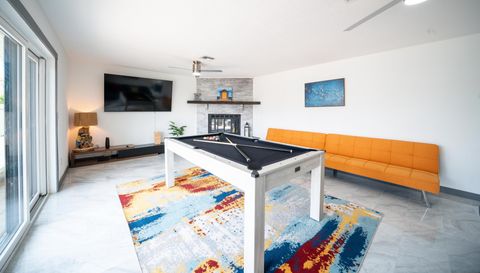 166 Bayside Dr