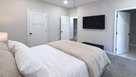 1118 Cross Pointe Dr