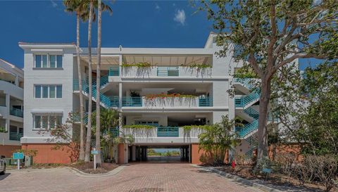 340 GULF OF MEXICO DRIVE