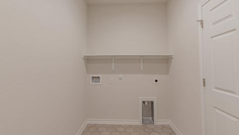 5302 Mulberry Grove LN