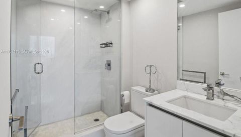 330 Sunny Isles Blvd