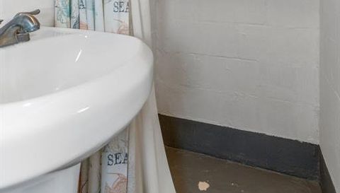 8205 MILL CREEK LANE