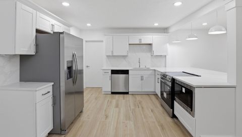 305 Glen Oak Rd