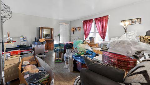 24145 Meadowbridge Dr