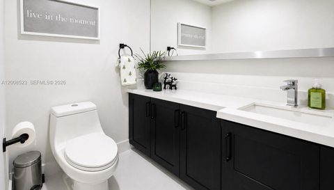 300 Bayview Dr