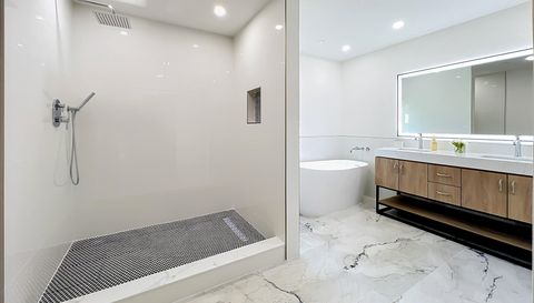 3045 Gentle Breezes Court