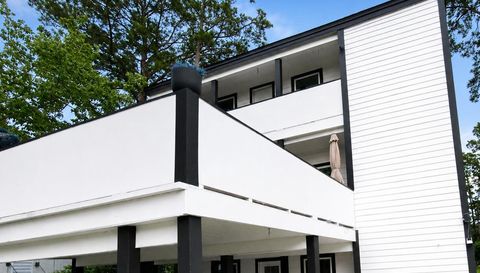 1410 April Villas