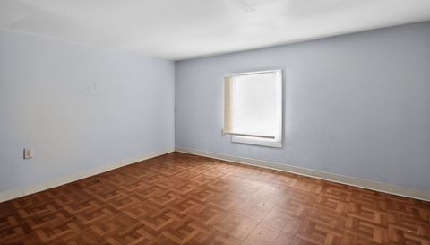 1622 E Cornell Avenue