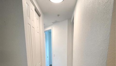 3600 Oaks Clubhouse Dr