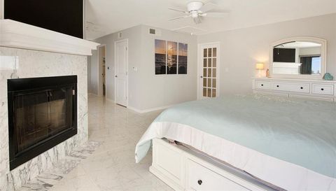 557 PINELLAS BAYWAY S