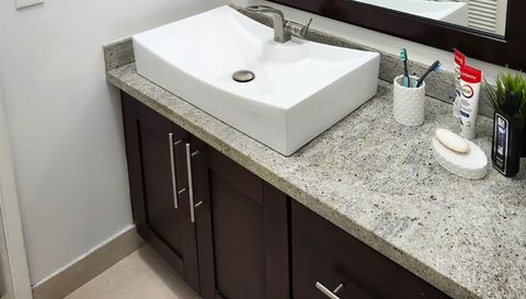 9195 Fontainebleau Blvd APT 6