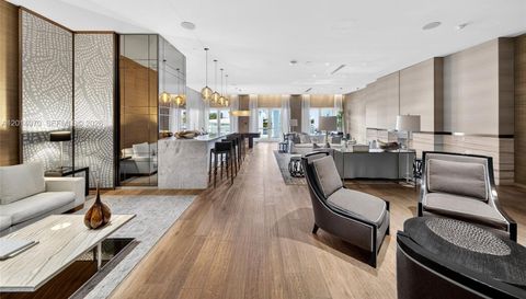 2711 N Ocean Dr