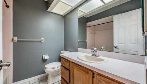 3817 Nicholas Cir
