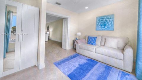 13990 Nesting Way