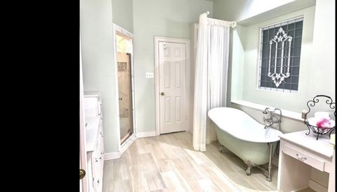 8427 Pheasant Glen Dr