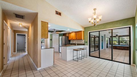 3817 Nicholas Cir