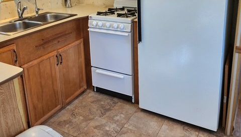 2795 E 28th Lot 138 Road