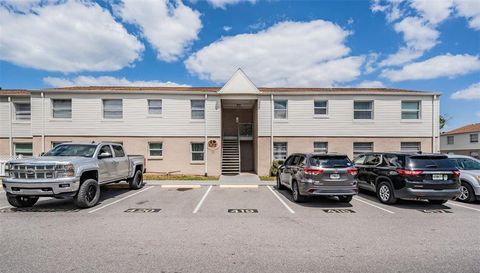 7210 N MANHATTAN AVENUE