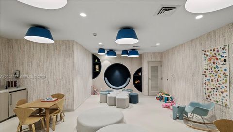 101 Diplomat Pkwy
