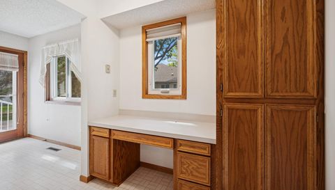 2639 Lake Court Circle