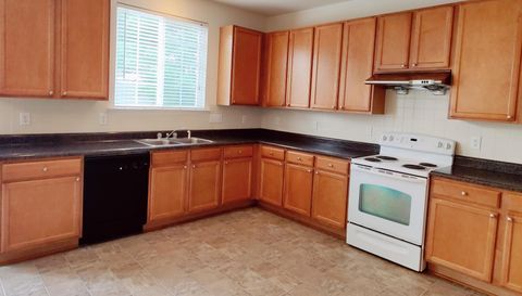 4011 Oatgrass Ln