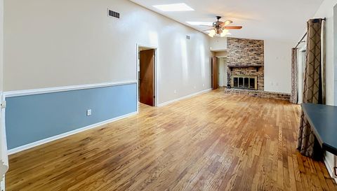 3944 NW 40th Ct
