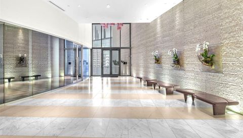 200 Biscayne Boulevard Way