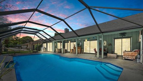 9034 Gardens Glen Circle