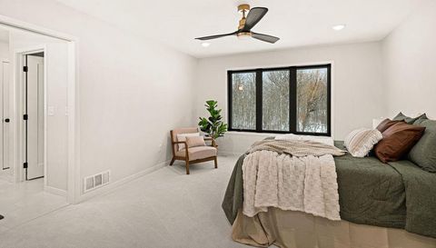 4929 Wild Rose Trail