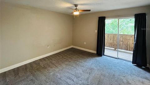 3922 CRAYRICH CIRCLE