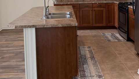 1715 White Oak Trl