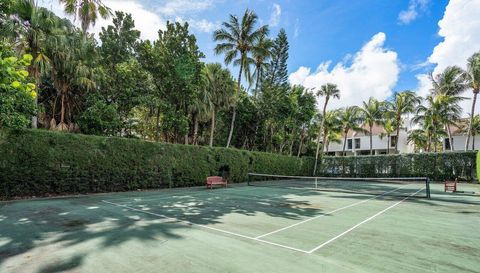 2335 Ocean Boulevard