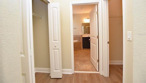 1977 WIND MEADOWS DRIVE