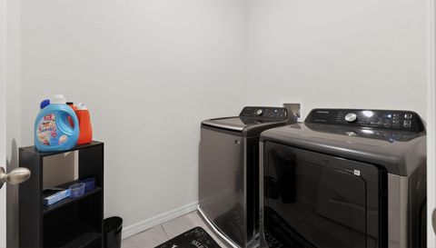 705 Squires Grove Dr