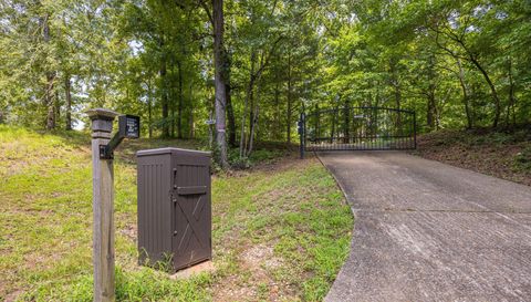 5021 Parkerson Rd