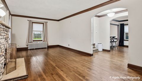 462 Glendenning Place