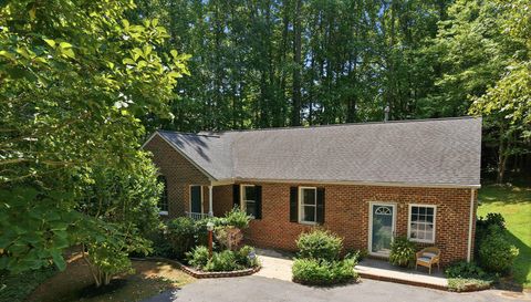 804 Salem Ct